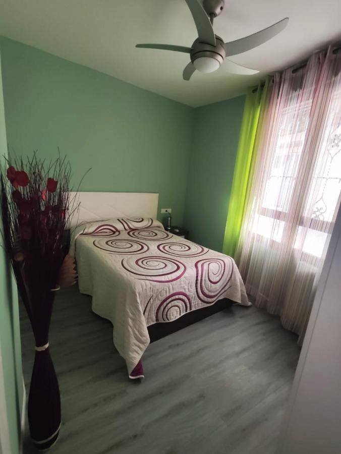 אלקלה לה ריאל Apartamento Angustias Plaza Parking Gratis Privada Incluida מראה חיצוני תמונה